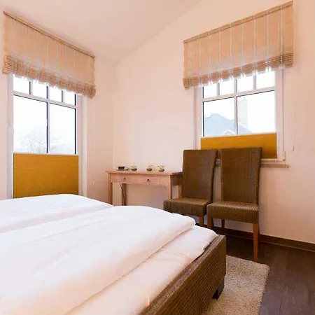 Neue Ernst App 5 Penthouse * Херингсдорф