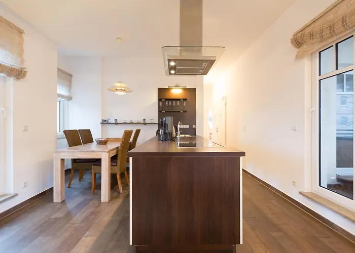 Neue Ernst App 5 Penthouse Daire *